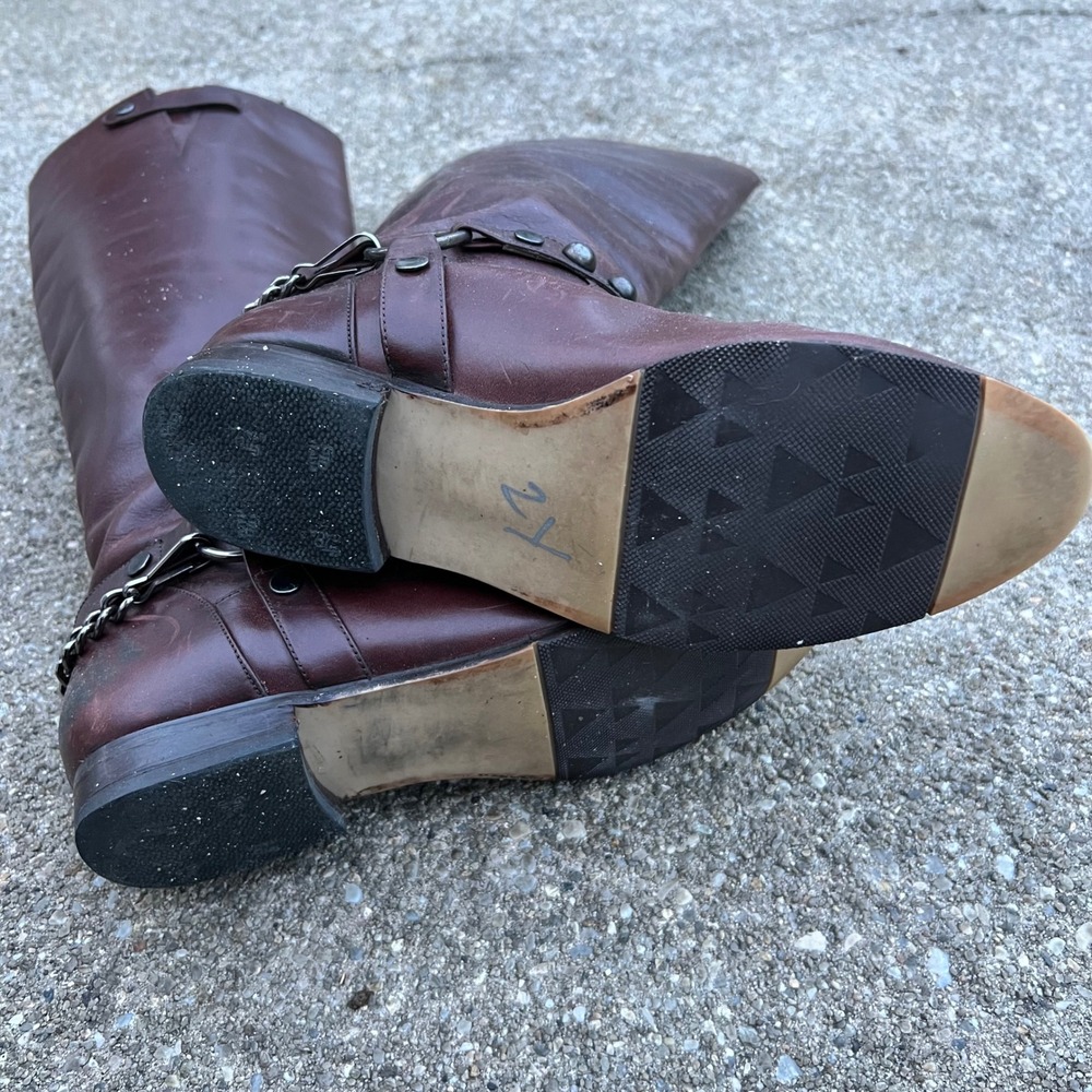 Brown Leather Tall Riding Boots Equestrian Style Size 7.5 Buckle Chain Old Money - Picture 8 of 17